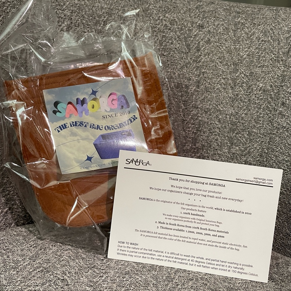 Samorga insert in Hermes gold.